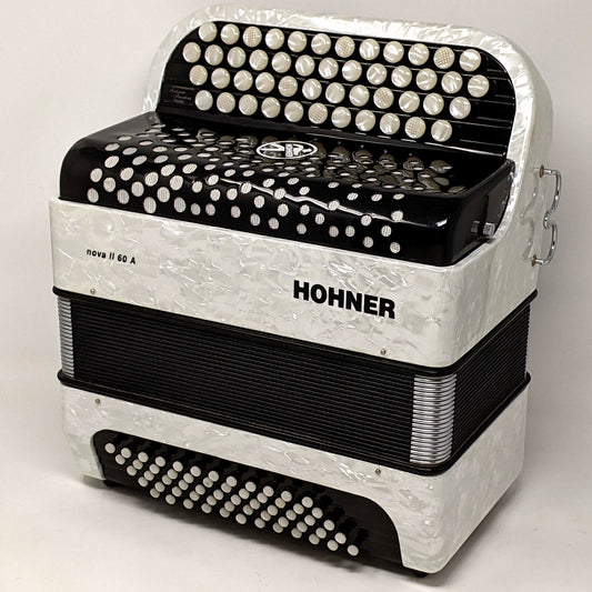 Hohner Nova II 60A Used
